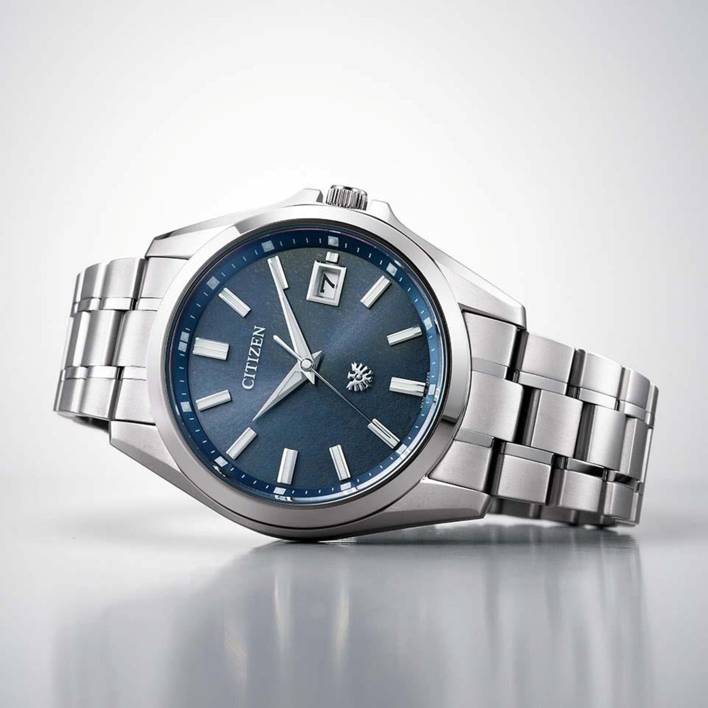 シチズン The CITIZEN AQ4091-56M ザ・シチズン